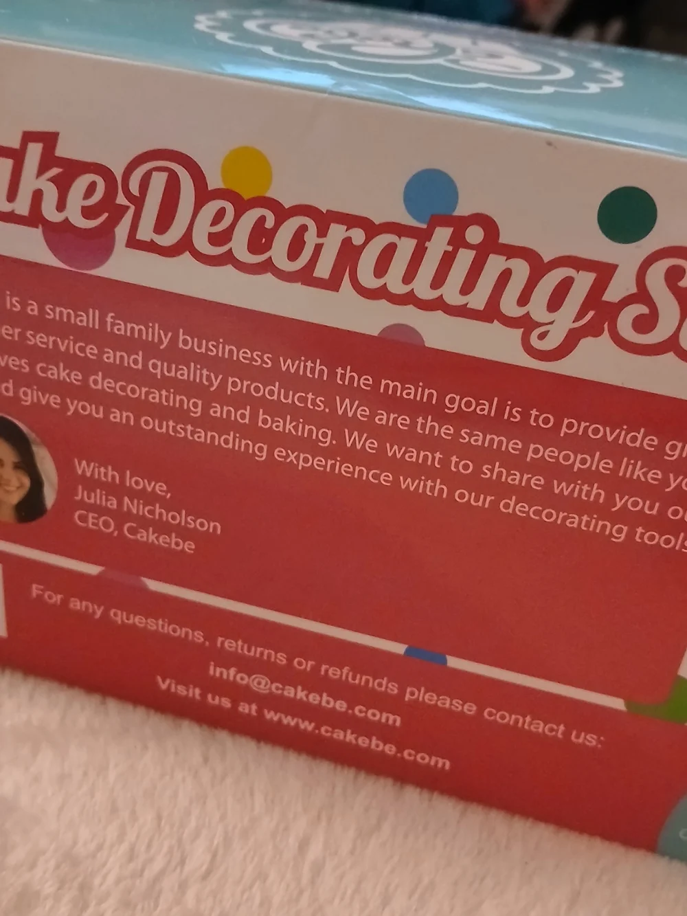 Wilton - Cake Decorating 68 pc Set, 12 Icing Colors, & 9 pc Frosting Kit + Press